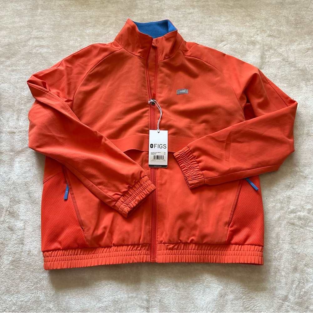 FIGS Sydney Scrub Jacket
